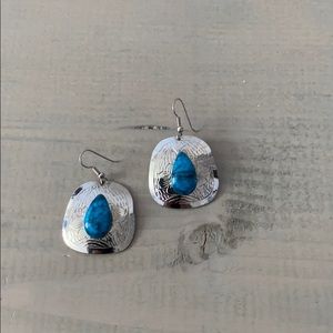 Vintage turquoise and silver southwestern earrings